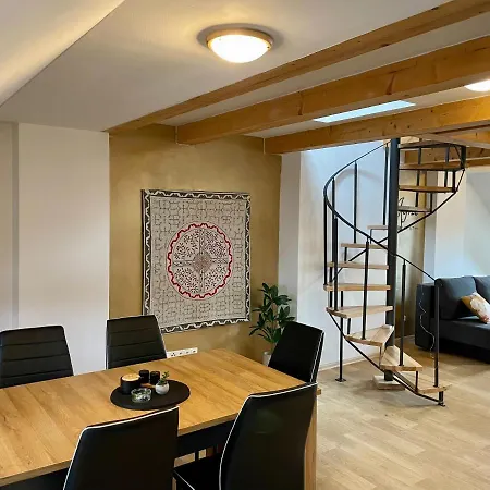 Appartamento Ayni